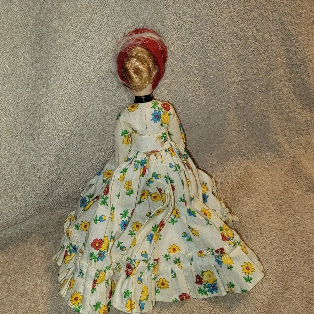 Vintage Dress Me Doll‎ With Clothing & Accessories